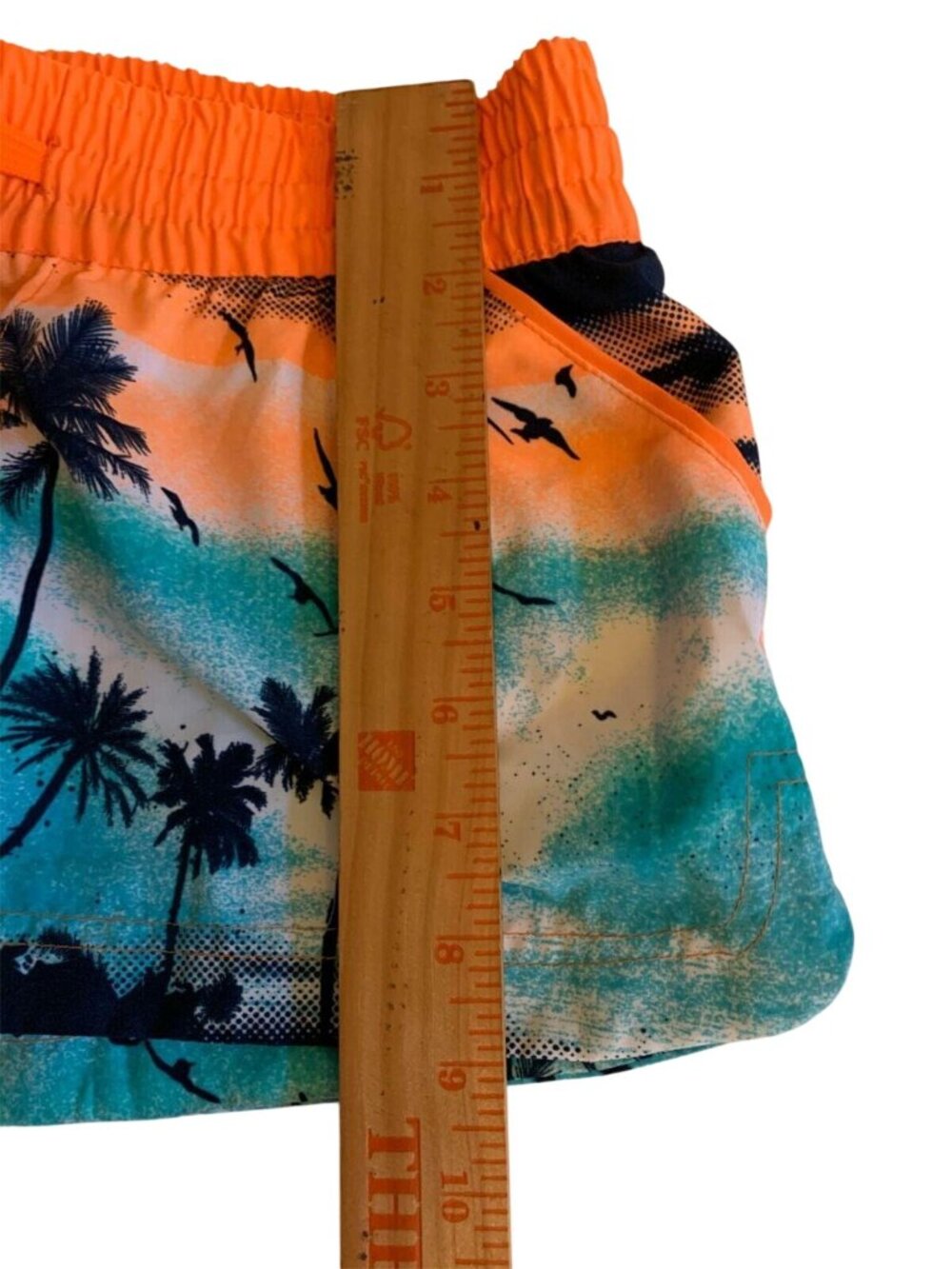 Rainforest Cafe Tropical Shorts Palm Beach Sunset Design Women's Size Small - Picture 5 of 8